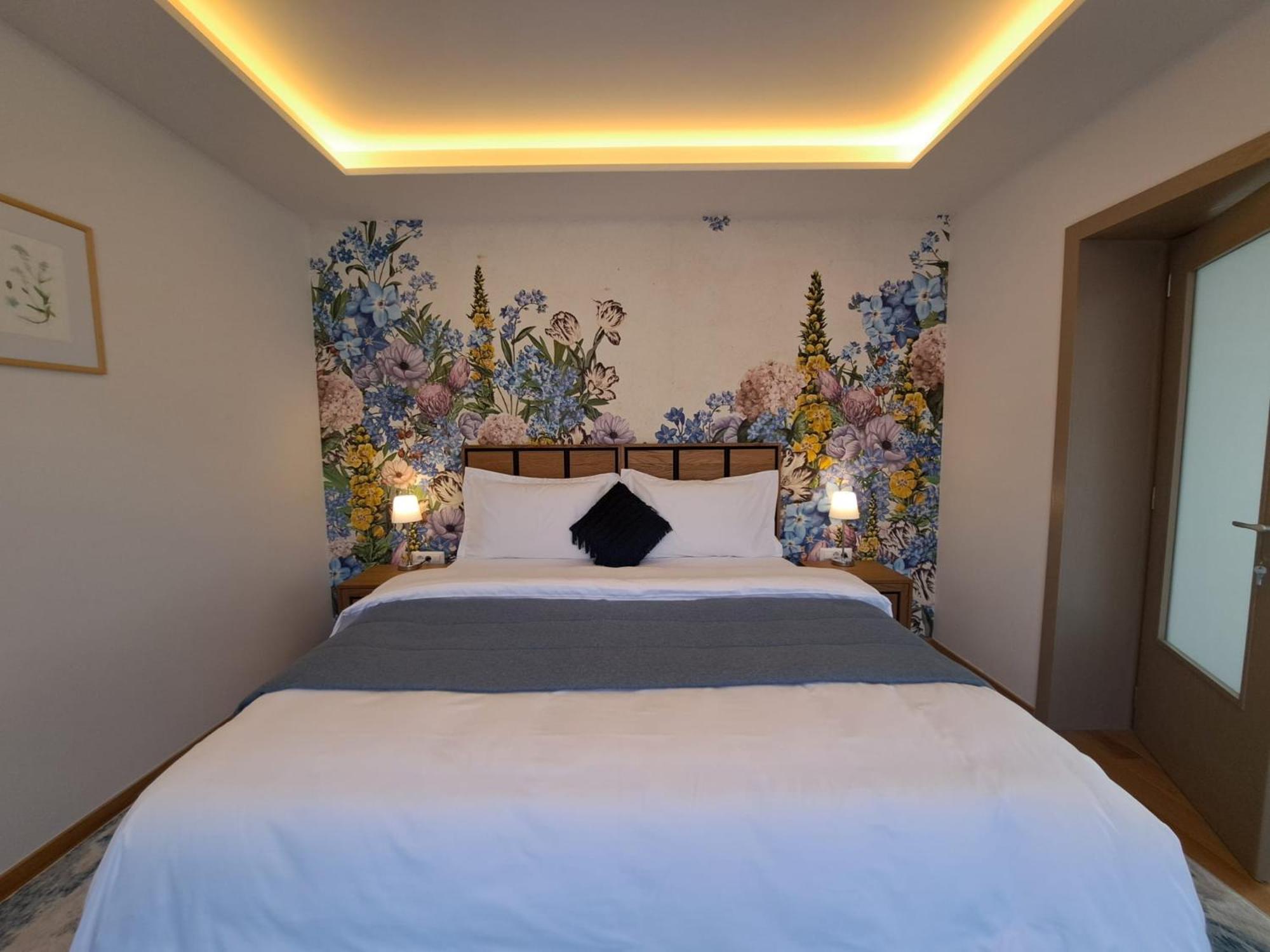 Pensiunea Leonida - Resort Leonida Poiana Tapului エクステリア 写真