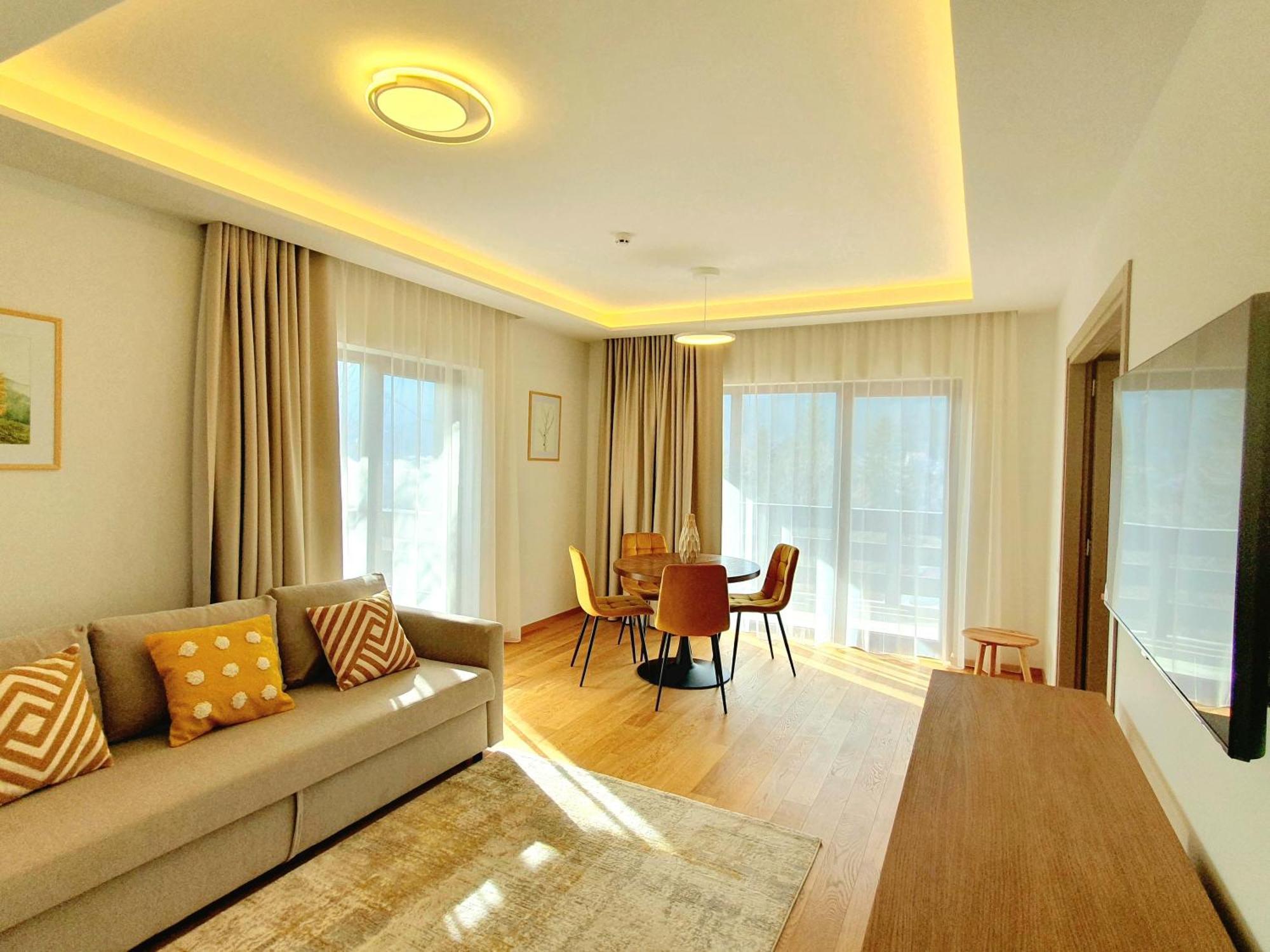 Pensiunea Leonida - Resort Leonida Poiana Tapului エクステリア 写真